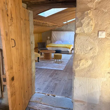 Сasa de vacaciones Ancien Moulin Dans Un Cadre Idyllique La Boissiere-en-Gatine