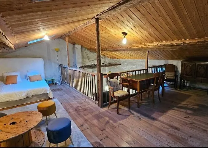 Ancien Moulin Dans Un Cadre Idyllique La Boissiere-en-Gatine